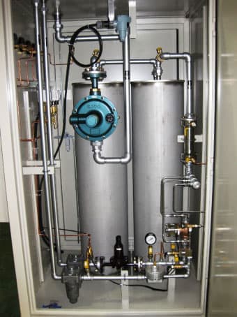 機内の主要機器